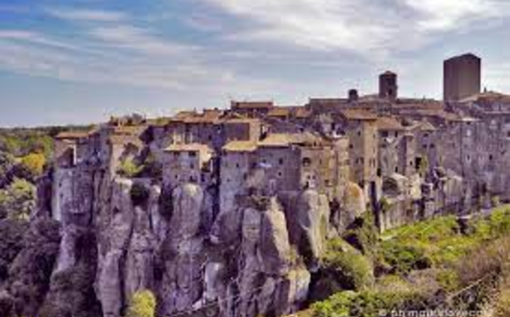 Necropoli Monterozzi -Tuscania - Viterbo - Caprarola - Vitorchiano - Montefiascone 